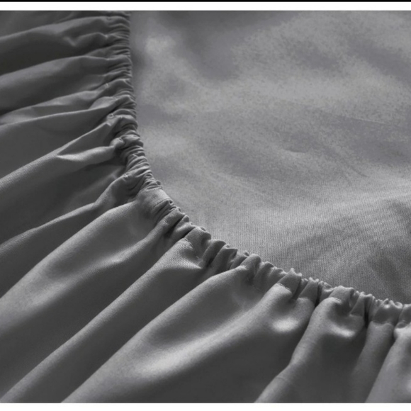 Cool Bamboo King Sheet Set | CHOOSE ONE COLOR - Picture 6 of 9